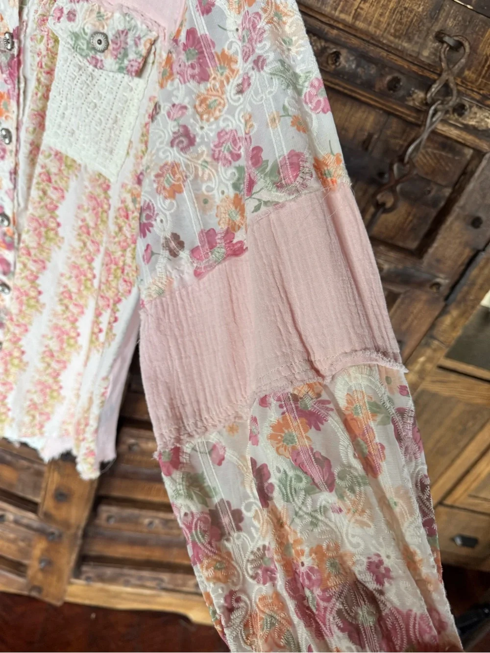 POL Patchwork Floral Button-Up Shirt Jacket in Pink & Cream - Picture 8 of 10